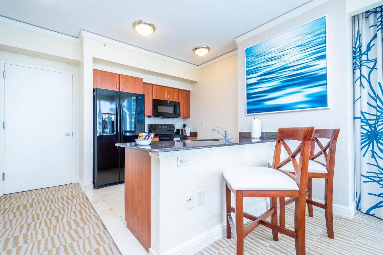 Trump Intl 2 Bedroom Apartment 1600 Sqf Ocean And Bay View Sunny Isles Beach Eksteriør billede