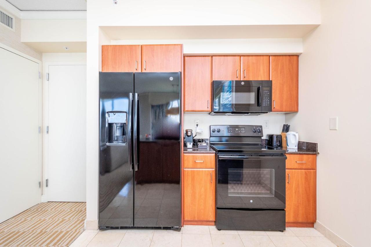 Trump Intl 2 Bedroom Apartment 1600 Sqf Ocean And Bay View Sunny Isles Beach Eksteriør billede
