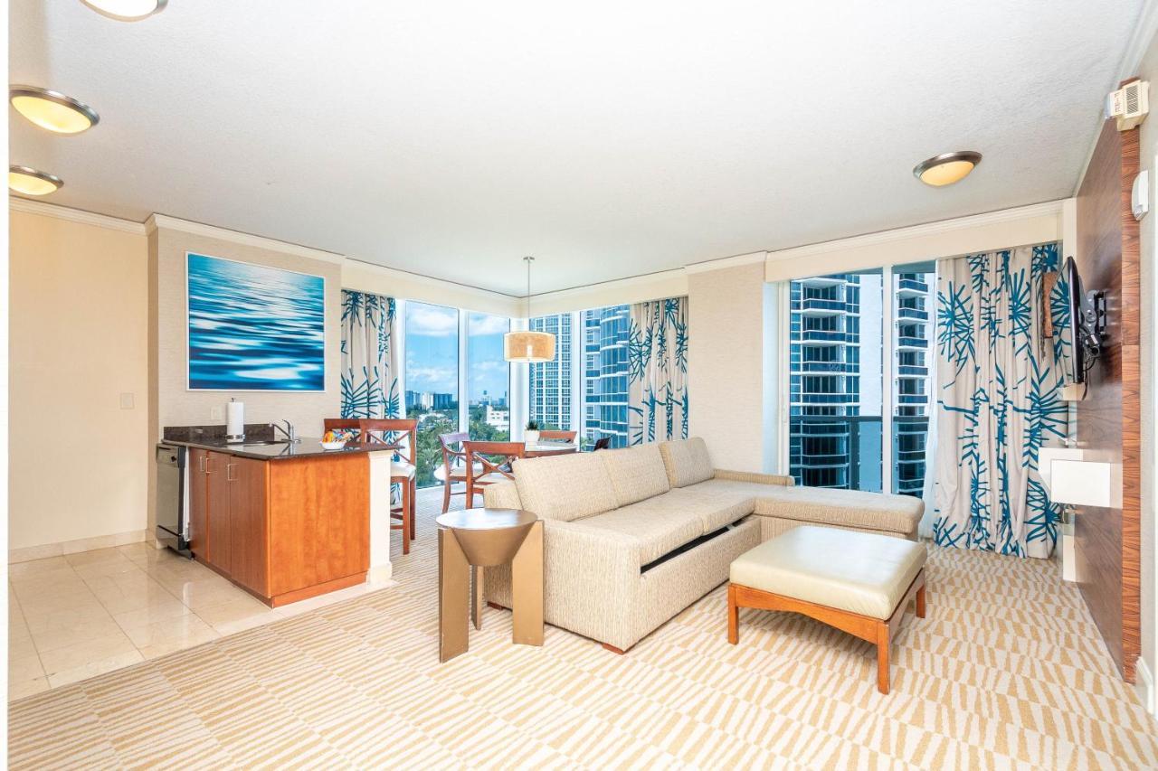 Trump Intl 2 Bedroom Apartment 1600 Sqf Ocean And Bay View Sunny Isles Beach Eksteriør billede
