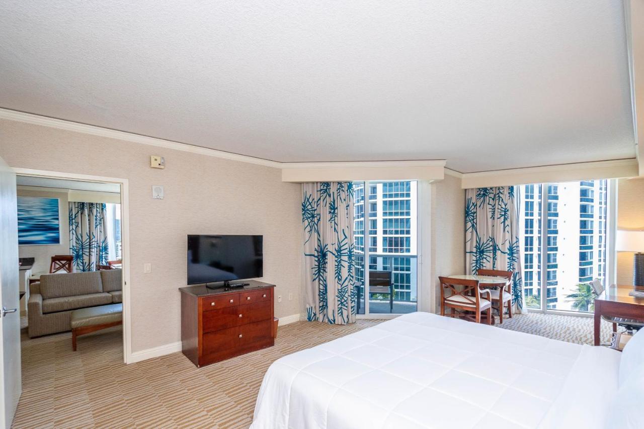 Trump Intl 2 Bedroom Apartment 1600 Sqf Ocean And Bay View Sunny Isles Beach Eksteriør billede