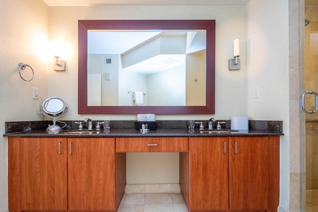 Trump Intl 2 Bedroom Apartment 1600 Sqf Ocean And Bay View Sunny Isles Beach Eksteriør billede