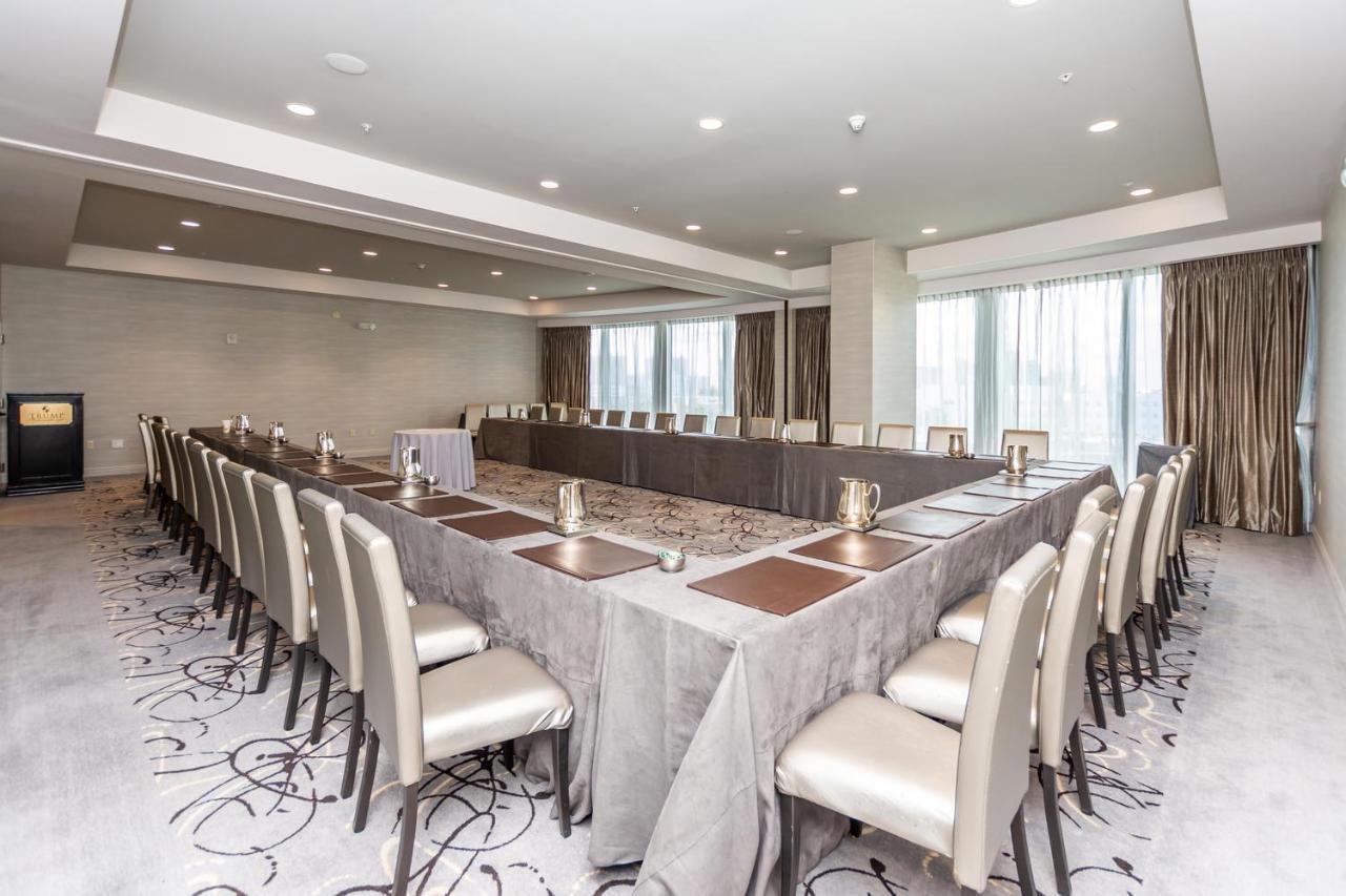 Trump Intl 2 Bedroom Apartment 1600 Sqf Ocean And Bay View Sunny Isles Beach Eksteriør billede