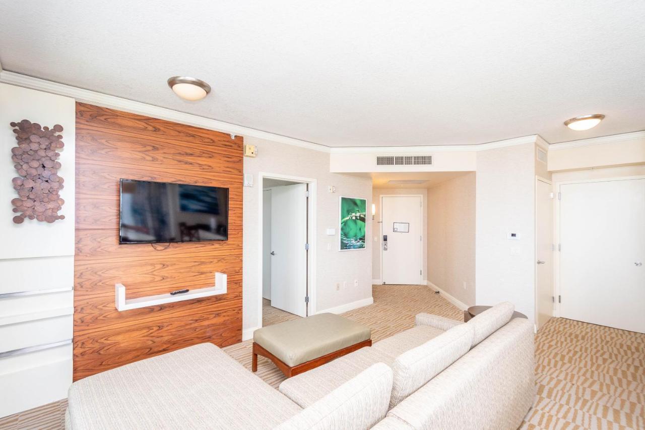 Trump Intl 2 Bedroom Apartment 1600 Sqf Ocean And Bay View Sunny Isles Beach Eksteriør billede