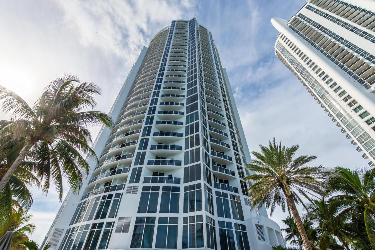 Trump Intl 2 Bedroom Apartment 1600 Sqf Ocean And Bay View Sunny Isles Beach Eksteriør billede
